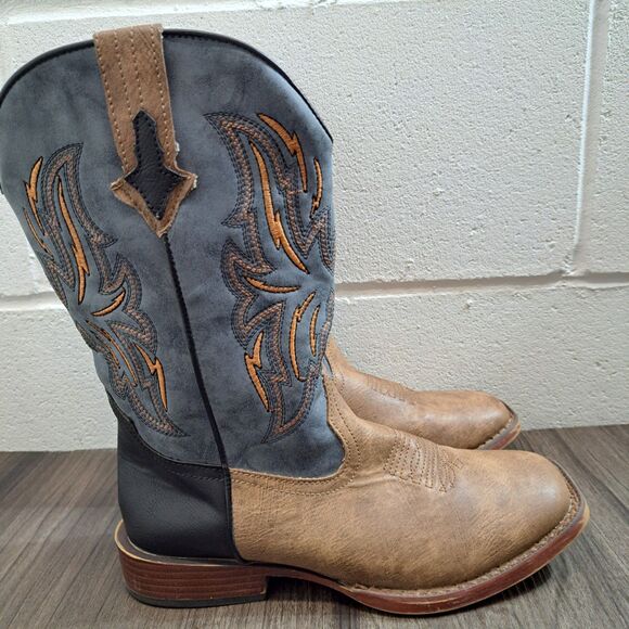 Roper Western Boots. Big Kids Brown Embroided Square Toe Cowboy Boots Size 5 - Picture 2 of 10